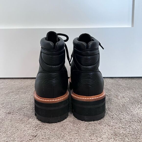 Marc Fisher lace up leather boots - size 6.5 - Picture 7 of 7